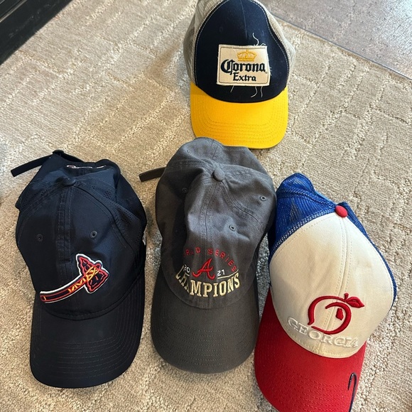 Hat bundle - Picture 2 of 6